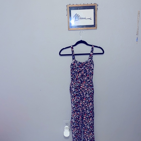 REPOSHED - Picture 1 of 4